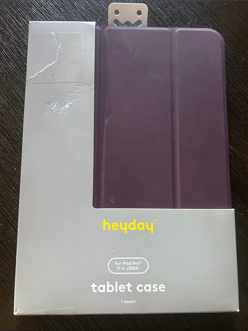 heyday Tri-Fold Tablet Case in dark cherry for iPad Pro 11" (2024)